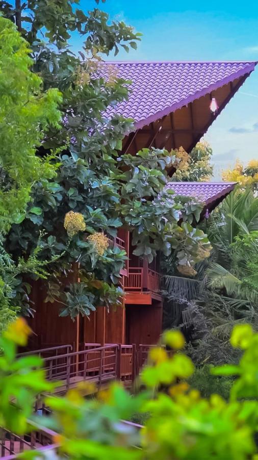 Silver Crown Nature Resort Kombichankulama Exterior photo