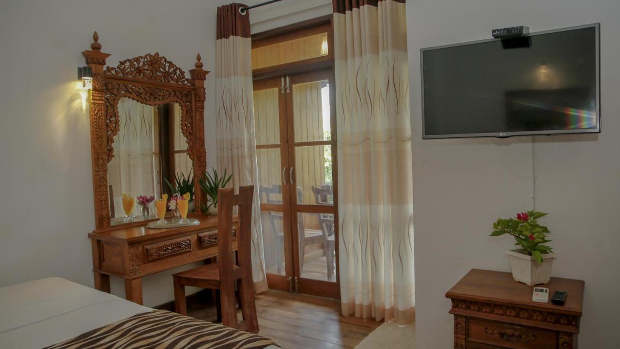 Silver Crown Nature Resort Kombichankulama Exterior photo